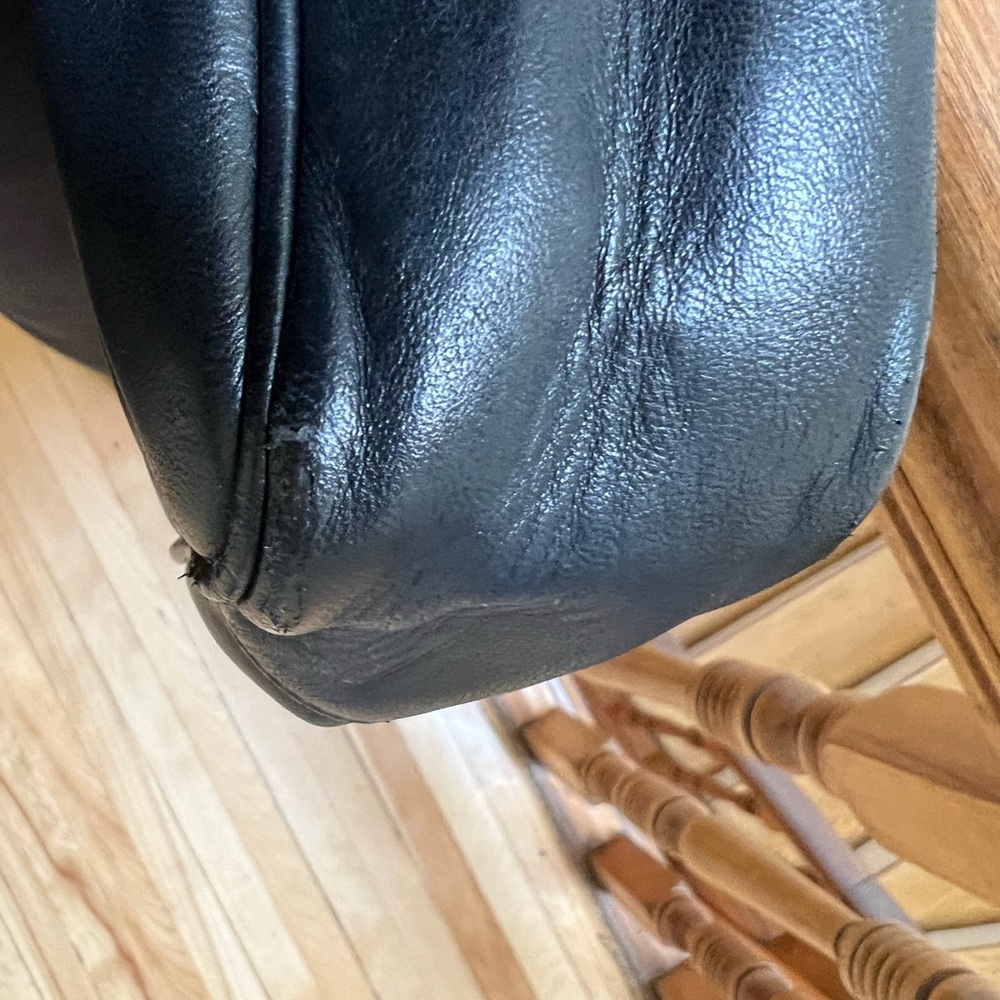Vintage CHANEL Black Quilted Leather Shoulder Bag with 24K Gold Chain Straps - Picture 9 of 16